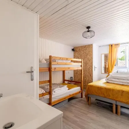 Refuge Des Amis * La Gaubretiere